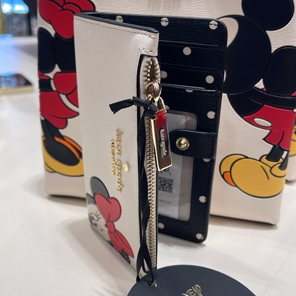 Kate Spade Disney X Kate Spade New York Minnie Small Slim Bifold Wallet
NWT - Picture 15 of 16